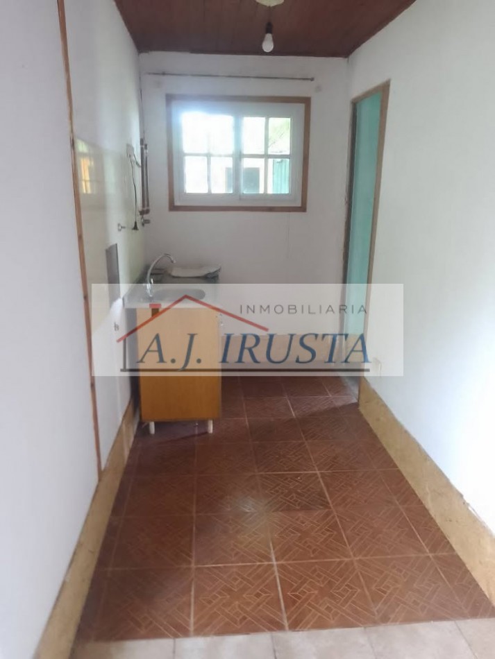 CASA 2 DORMITORIOS