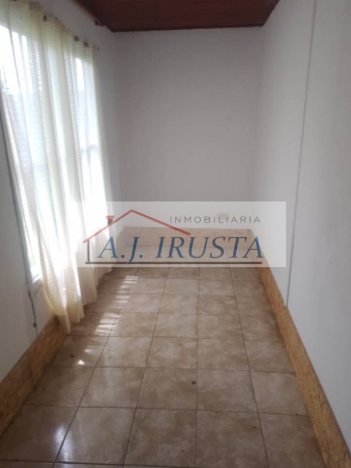 CASA 2 DORMITORIOS