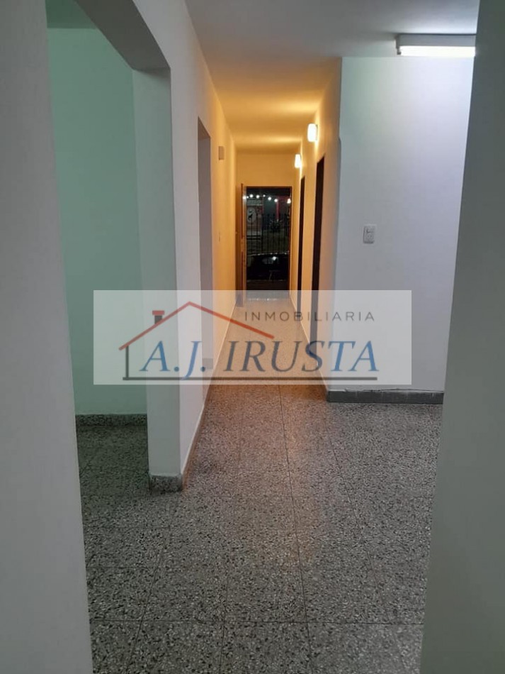 CASA 2 DORMITORIOS
