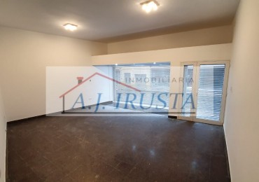 CASA 4 DORMITORIOS